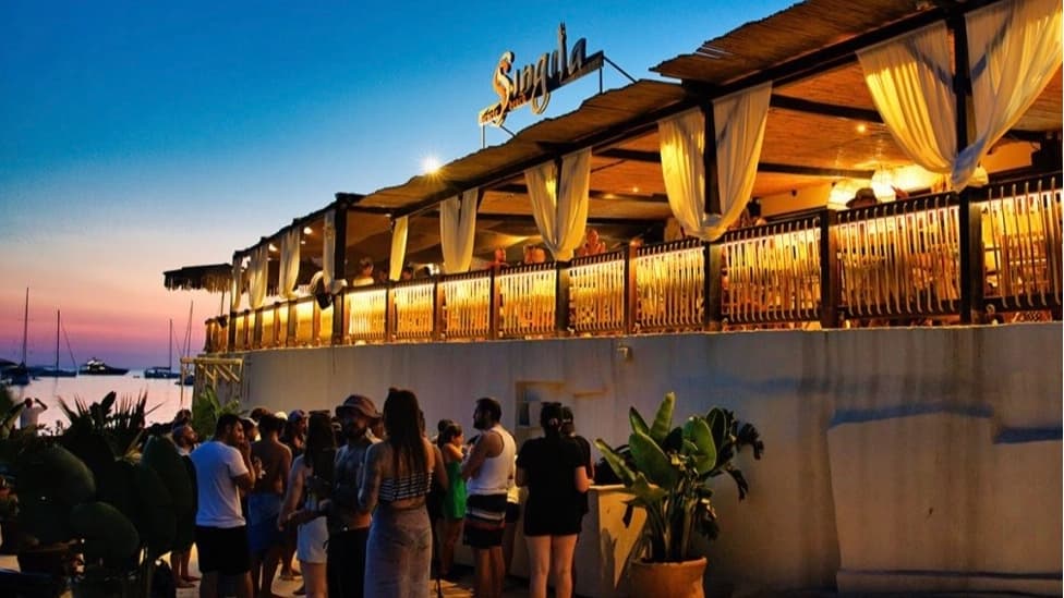 Singita Beach Bar & Restaurant - Malta